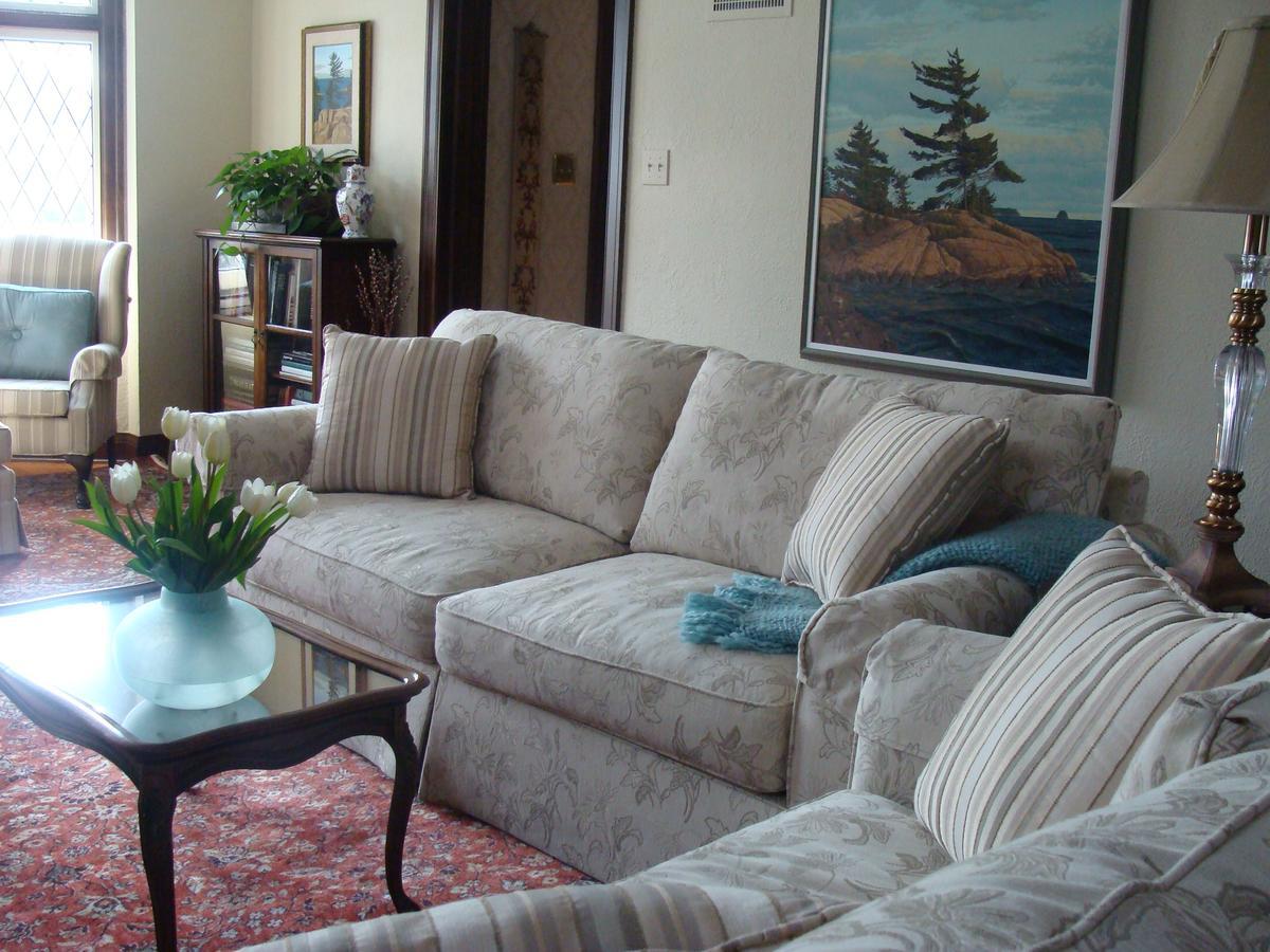 Robinsong Bed & Breakfast Thorold Екстериор снимка